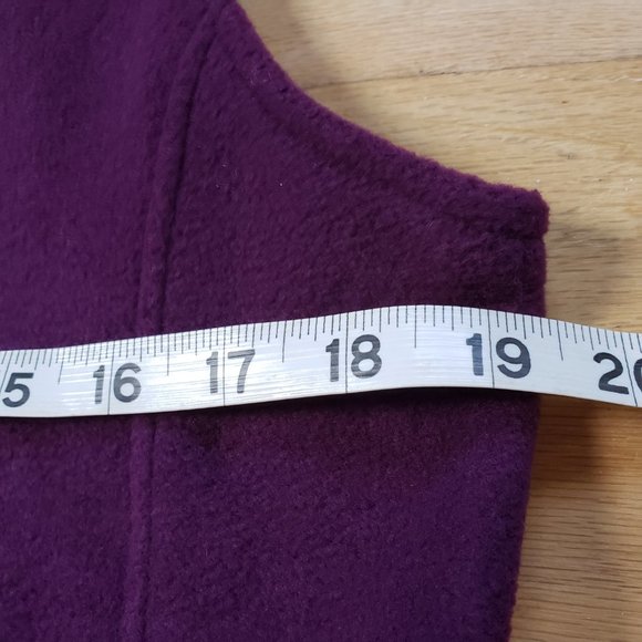 Woolrich Women's Lightweight Fleece Vest, Size: M - Picture 11 of 16